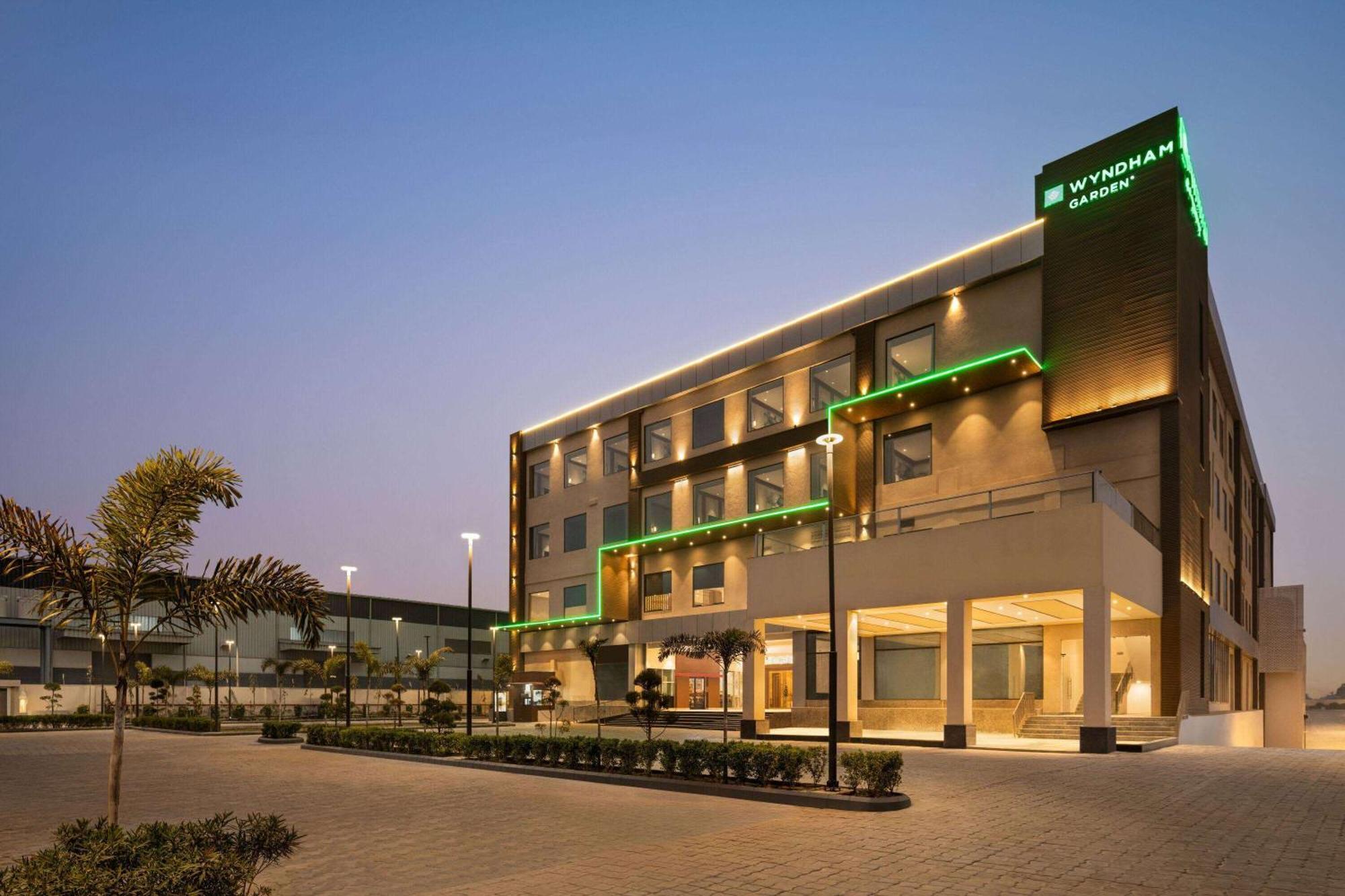 Wyndham Garden Sonipat Murthal 外观 照片